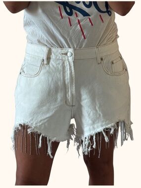 Chic White Frayed & Rhinestone Hem Jean Shorts NWT